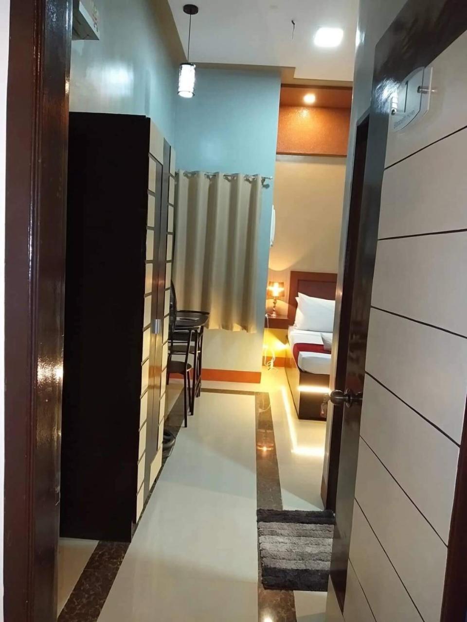 Pili  Elizabeth Hotel - Naga מראה חיצוני תמונה