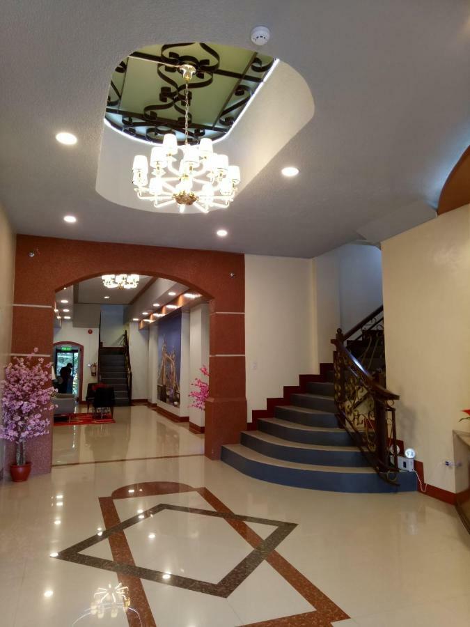 Pili  Elizabeth Hotel - Naga מראה חיצוני תמונה